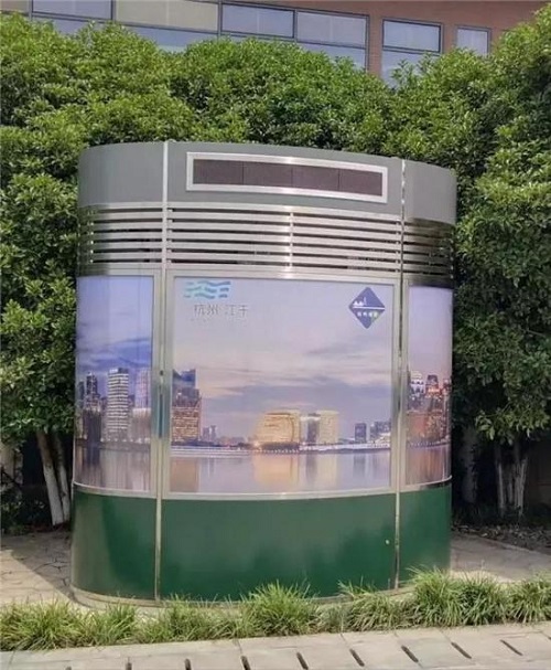 江干区引入杭州首个移动景观公厕！